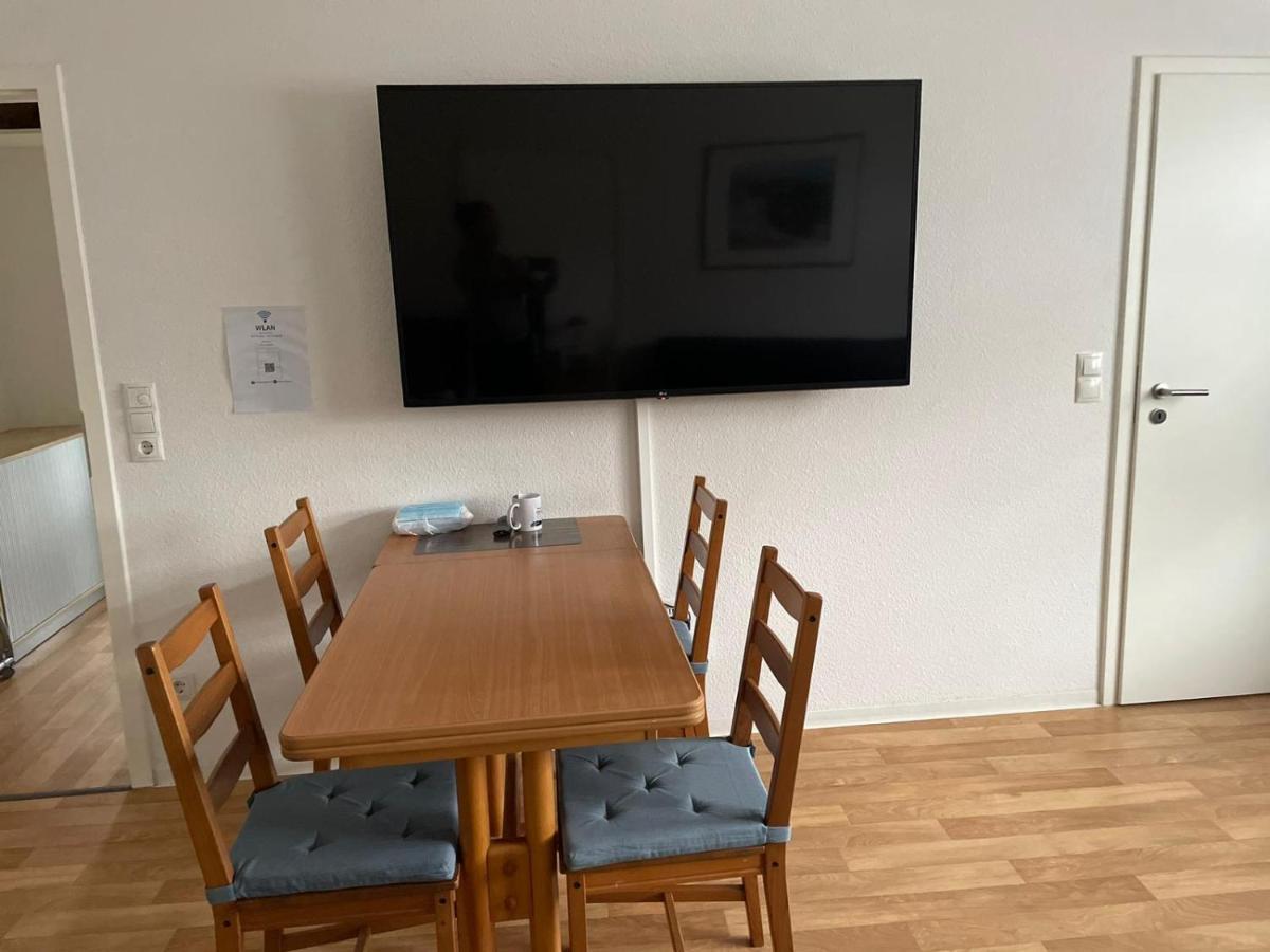 Zwei-Raum Wohnung Fuer Max. 4 Personen Magdeburg Dış mekan fotoğraf